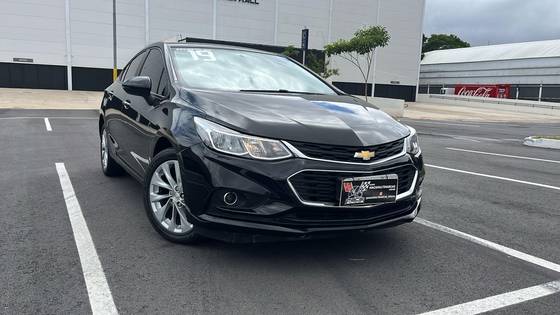CHEVROLET CRUZE 1.4 TURBO LT 16V FLEX 4P AUTOMÁTICO CHEVROLET CRUZE 1.4 TURBO LT 16V FLEX 4P AUTOMÁTICO